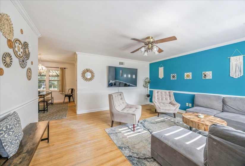 296 WHITE STATION RD, Memphis, Tennessee 38117, 3 Bedrooms Bedrooms, 6 Rooms Rooms,2 BathroomsBathrooms,Residential,For Sale,WHITE STATION,10224427