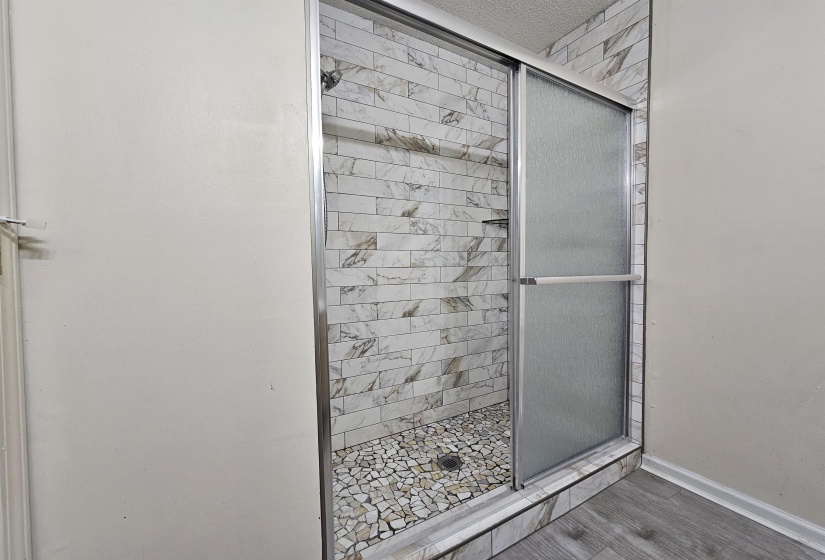 2210 STONE STREAM DR, Memphis, Tennessee 38016, 3 Bedrooms Bedrooms, 6 Rooms Rooms,2 BathroomsBathrooms,Residential,For Sale,STONE STREAM,10224430