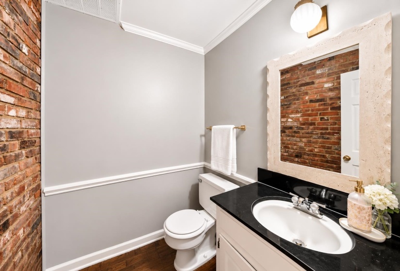 1636 CENTRAL AVE, Memphis, Tennessee 38104, 3 Bedrooms Bedrooms, 7 Rooms Rooms,2.1 BathroomsBathrooms,Residential,For Sale,CENTRAL,10224441