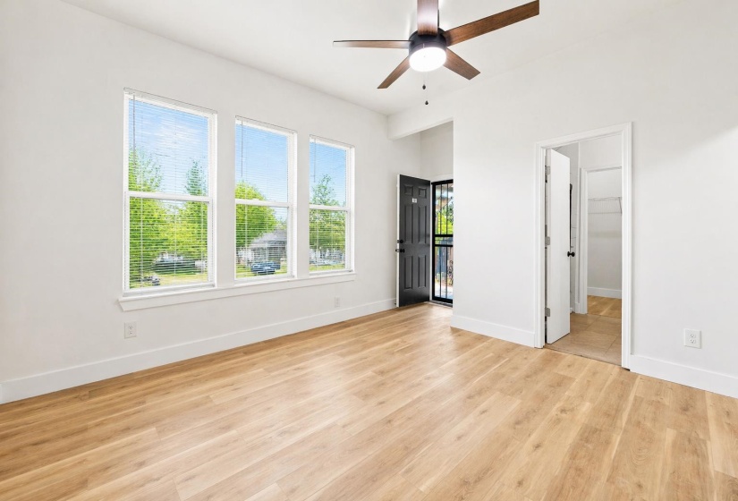 1595 COURT AVE, Memphis, Tennessee 38104, 3 Bedrooms Bedrooms, 7 Rooms Rooms,2 BathroomsBathrooms,Rental Properties,For Sale,COURT,10224448