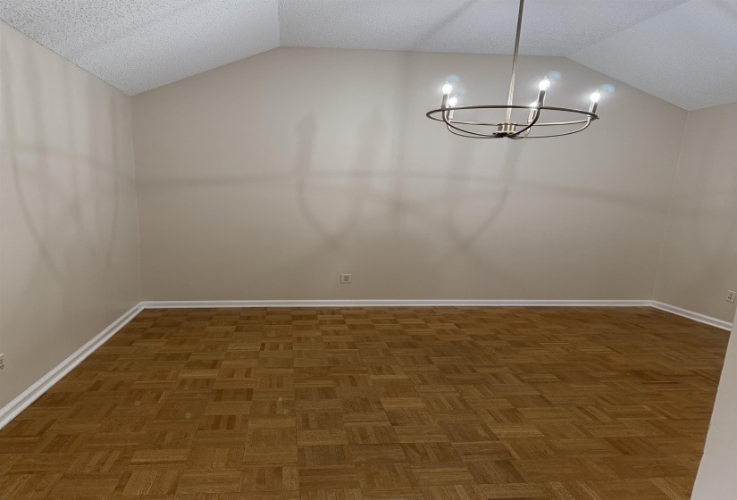 7371 BAYOU BEND CV, Unicorp/Memphis, Tennessee 38125, 4 Bedrooms Bedrooms, 8 Rooms Rooms,3.1 BathroomsBathrooms,Rental Properties,For Sale,BAYOU BEND,10224467