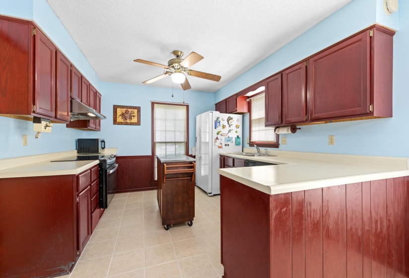 7027 BOXBOROUGH CV, Memphis, Tennessee 38119, 3 Bedroom Bedrooms, 6 Room Rooms,2.1 BathroomBathrooms,Residential,For Sale,BOXBOROUGH,0,10223085