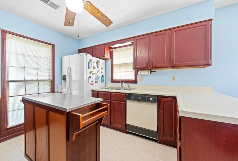 7027 BOXBOROUGH CV, Memphis, Tennessee 38119, 3 Bedroom Bedrooms, 6 Room Rooms,2.1 BathroomBathrooms,Residential,For Sale,BOXBOROUGH,0,10223085