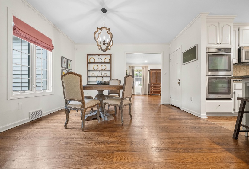 399 GREENFIELD RD, Memphis, Tennessee 38117, 4 Bedrooms Bedrooms, 9 Rooms Rooms,3.1 BathroomsBathrooms,Residential,For Sale,GREENFIELD,10224445