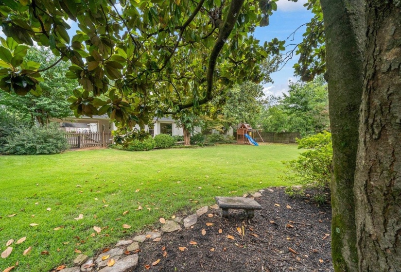 399 GREENFIELD RD, Memphis, Tennessee 38117, 4 Bedrooms Bedrooms, 9 Rooms Rooms,3.1 BathroomsBathrooms,Residential,For Sale,GREENFIELD,10224445