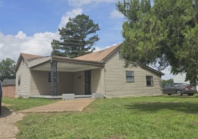 13515 MAIN ST, Somerville, Tennessee 38068, 2 Bedrooms Bedrooms, 5 Rooms Rooms,1 BathroomBathrooms,Residential,For Sale,MAIN,10224446 13515 MAIN ST, Somerville, Tennessee 38068, 2 Bedrooms Bedrooms, 5 Rooms Rooms,1 BathroomBathrooms,Residential,For Sale,MAIN,10224446