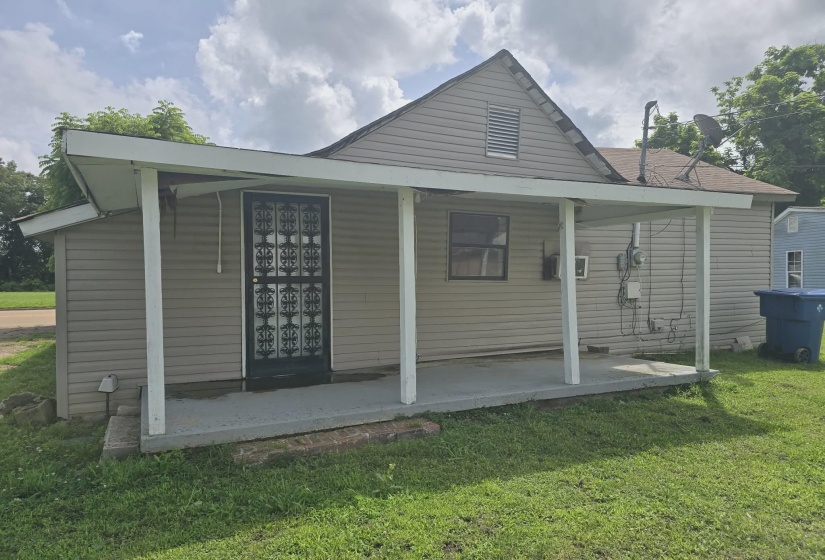 13515 MAIN ST, Somerville, Tennessee 38068, 2 Bedrooms Bedrooms, 5 Rooms Rooms,1 BathroomBathrooms,Residential,For Sale,MAIN,10224446