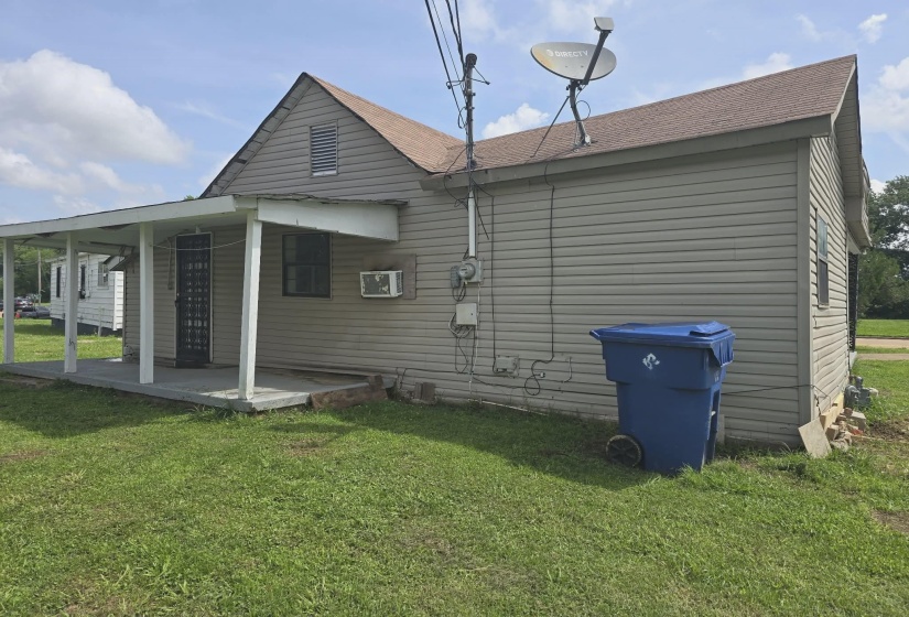13515 MAIN ST, Somerville, Tennessee 38068, 2 Bedrooms Bedrooms, 5 Rooms Rooms,1 BathroomBathrooms,Residential,For Sale,MAIN,10224446