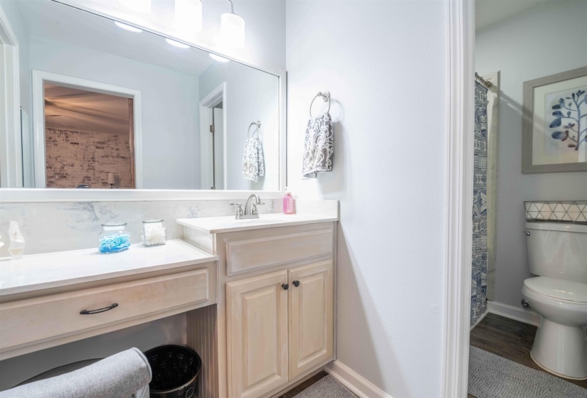 3079 BARLEY MILLS CIR, Lakeland, Tennessee 38002, 3 Bedrooms Bedrooms, 8 Rooms Rooms,2.1 BathroomsBathrooms,Residential,For Sale,BARLEY MILLS,10224450