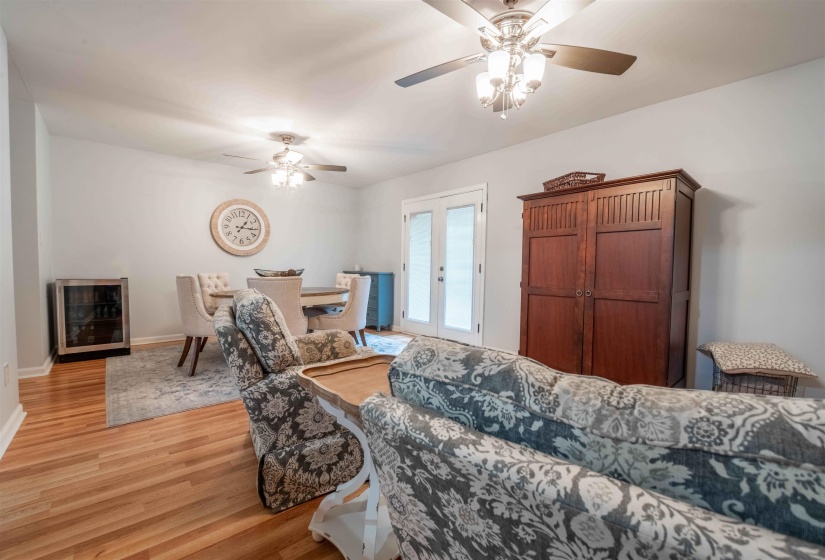 3079 BARLEY MILLS CIR, Lakeland, Tennessee 38002, 3 Bedrooms Bedrooms, 8 Rooms Rooms,2.1 BathroomsBathrooms,Residential,For Sale,BARLEY MILLS,10224450