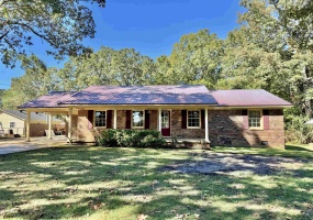 45 YORK LN, Savannah, Tennessee 38372, 3 Bedrooms Bedrooms, 9 Rooms Rooms,2 BathroomsBathrooms,Residential,For Sale,YORK,10224453 45 YORK LN, Savannah, Tennessee 38372, 3 Bedrooms Bedrooms, 9 Rooms Rooms,2 BathroomsBathrooms,Residential,For Sale,YORK,10224453
