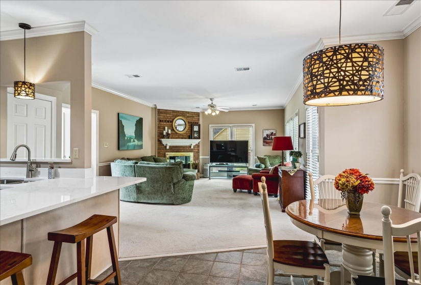 1851 AUTUMNDALE DR, Cordova, Tennessee 38016, 4 Bedrooms Bedrooms, 8 Rooms Rooms,2.1 BathroomsBathrooms,Residential,For Sale,AUTUMNDALE,10224458