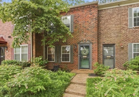 540 PEABODY SQ, Memphis, Tennessee 38104, 2 Bedrooms Bedrooms, 5 Rooms Rooms,1.2 BathroomsBathrooms,Residential,For Sale,PEABODY,10224459 540 PEABODY SQ, Memphis, Tennessee 38104, 2 Bedrooms Bedrooms, 5 Rooms Rooms,1.2 BathroomsBathrooms,Residential,For Sale,PEABODY,10224459