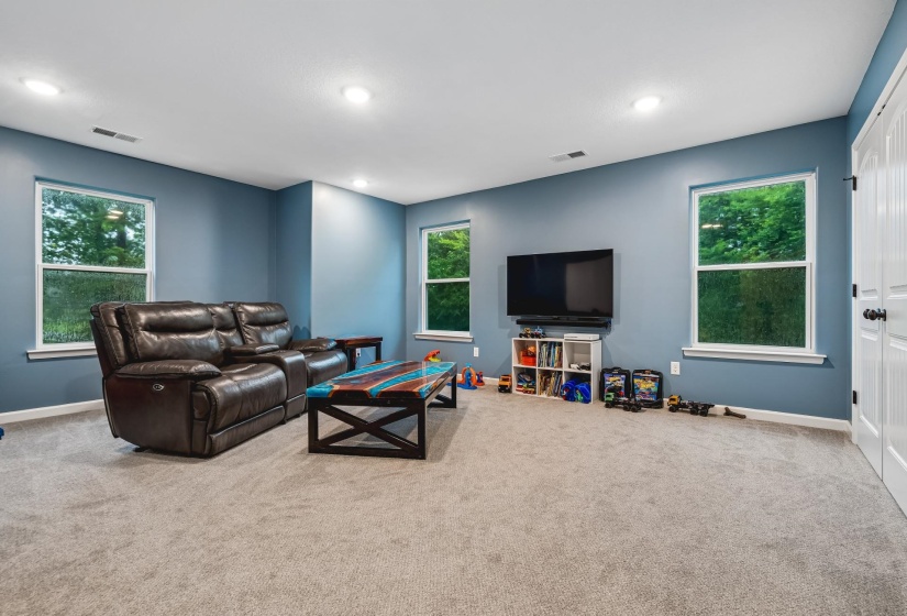 233 FAITH RD, Millington, Tennessee 38053, 5 Bedroom Bedrooms, 2 Room Rooms,3 BathroomBathrooms,Residential,For Sale,FAITH,0,10224460