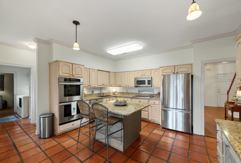 732 TREE DR, Collierville, Tennessee 38017, 4 Bedrooms Bedrooms, 9 Rooms Rooms,2.1 BathroomsBathrooms,Residential,For Sale,TREE,10224468