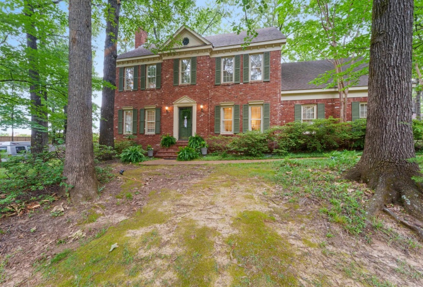 732 TREE DR, Collierville, Tennessee 38017, 4 Bedrooms Bedrooms, 9 Rooms Rooms,2.1 BathroomsBathrooms,Residential,For Sale,TREE,10224468