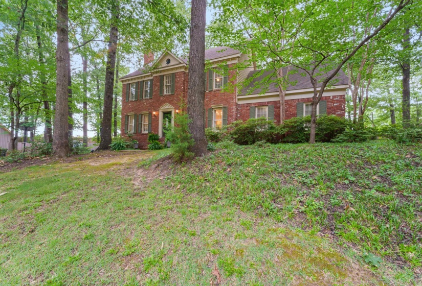 732 TREE DR, Collierville, Tennessee 38017, 4 Bedrooms Bedrooms, 9 Rooms Rooms,2.1 BathroomsBathrooms,Residential,For Sale,TREE,10224468