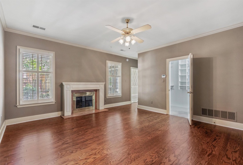 1591 CLANLO DR, Memphis, Tennessee 38104, 3 Bedrooms Bedrooms, 9 Rooms Rooms,2.1 BathroomsBathrooms,Residential,For Sale,CLANLO,10224469