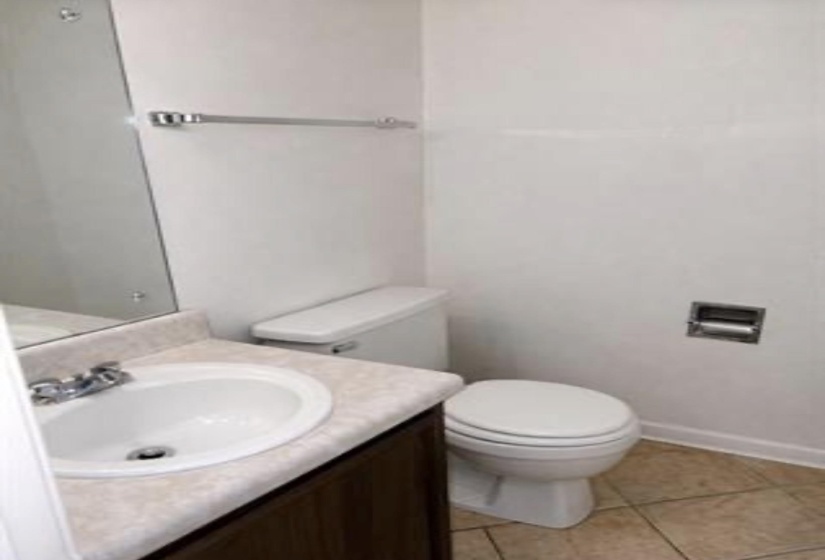 4701 QUEENS LACE CT, Memphis, Tennessee 38118, 2 Bedrooms Bedrooms, 5 Rooms Rooms,1.1 BathroomsBathrooms,Rental Properties,For Sale,QUEENS LACE,10224480