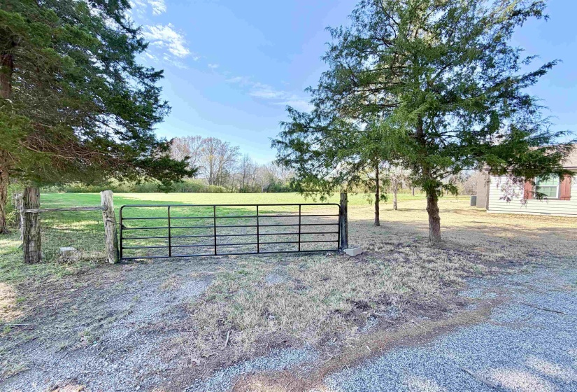 Gate featuring a yard