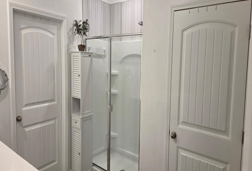 340 DRIFTWOOD LOOP, Oakland, Tennessee 38060, 4 Bedrooms Bedrooms, 7 Rooms Rooms,2 BathroomsBathrooms,Rental Properties,For Sale,DRIFTWOOD,10224485