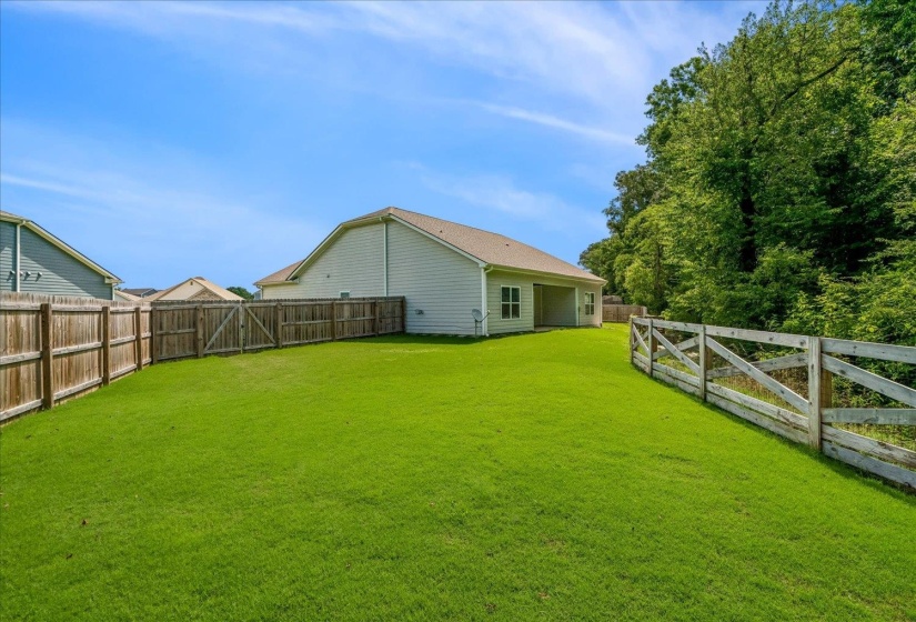 340 DRIFTWOOD LOOP, Oakland, Tennessee 38060, 4 Bedrooms Bedrooms, 7 Rooms Rooms,2 BathroomsBathrooms,Rental Properties,For Sale,DRIFTWOOD,10224485