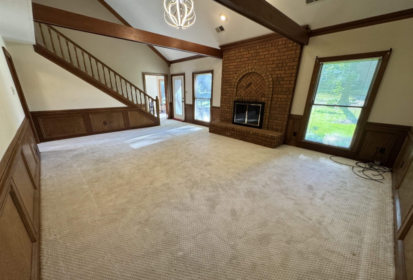 Great room to breakfast room