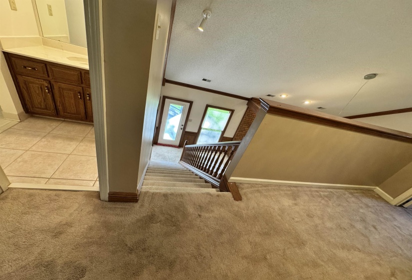 2025 MT BADON LN, Memphis, Tennessee 38016, 4 Bedrooms Bedrooms, 7 Rooms Rooms,2.1 BathroomsBathrooms,Rental Properties,For Sale,MT BADON,10224486