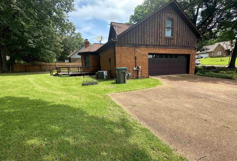 2025 MT BADON LN, Memphis, Tennessee 38016, 4 Bedrooms Bedrooms, 7 Rooms Rooms,2.1 BathroomsBathrooms,Rental Properties,For Sale,MT BADON,10224486