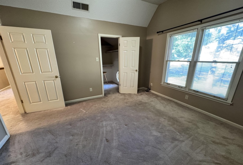 2025 MT BADON LN, Memphis, Tennessee 38016, 4 Bedrooms Bedrooms, 7 Rooms Rooms,2.1 BathroomsBathrooms,Rental Properties,For Sale,MT BADON,10224486