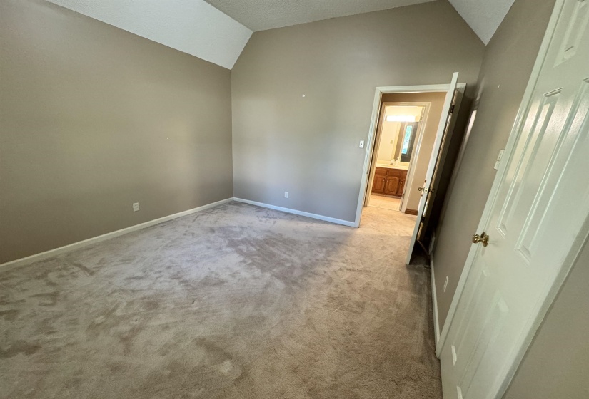 2025 MT BADON LN, Memphis, Tennessee 38016, 4 Bedrooms Bedrooms, 7 Rooms Rooms,2.1 BathroomsBathrooms,Rental Properties,For Sale,MT BADON,10224486