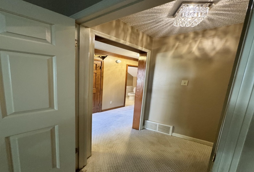 2025 MT BADON LN, Memphis, Tennessee 38016, 4 Bedrooms Bedrooms, 7 Rooms Rooms,2.1 BathroomsBathrooms,Rental Properties,For Sale,MT BADON,10224486