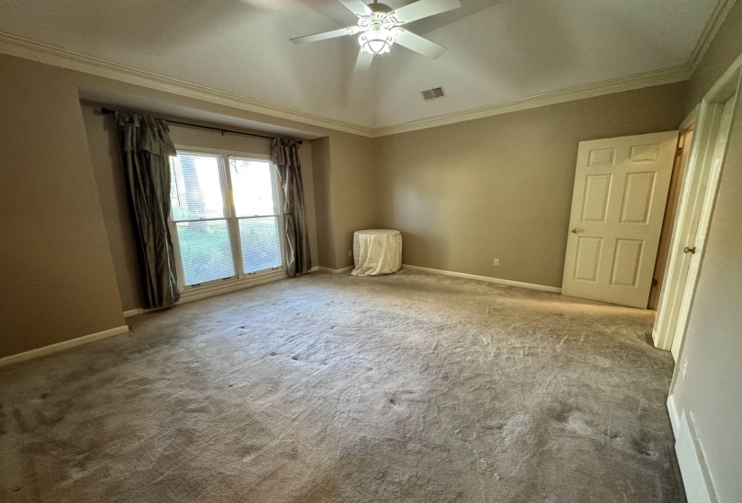 2025 MT BADON LN, Memphis, Tennessee 38016, 4 Bedrooms Bedrooms, 7 Rooms Rooms,2.1 BathroomsBathrooms,Rental Properties,For Sale,MT BADON,10224486