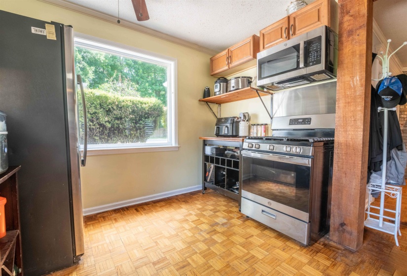 6102 SUGAR TREE DR, Bartlett, Tennessee 38134, 3 Bedrooms Bedrooms, 7 Rooms Rooms,3 BathroomsBathrooms,Residential,For Sale,SUGAR TREE,10224487