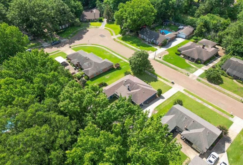 6102 SUGAR TREE DR, Bartlett, Tennessee 38134, 3 Bedrooms Bedrooms, 7 Rooms Rooms,3 BathroomsBathrooms,Residential,For Sale,SUGAR TREE,10224487
