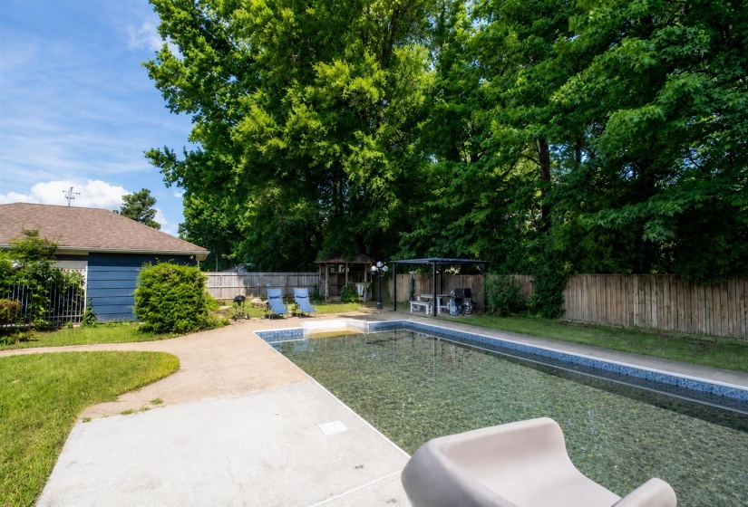 6102 SUGAR TREE DR, Bartlett, Tennessee 38134, 3 Bedrooms Bedrooms, 7 Rooms Rooms,3 BathroomsBathrooms,Residential,For Sale,SUGAR TREE,10224487