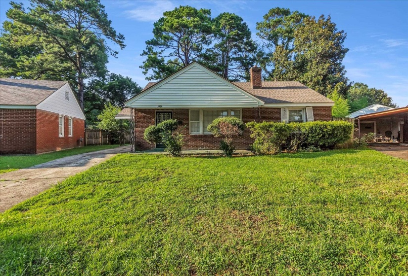 3996 CANTERBURY DR, Memphis, Tennessee 38122, 3 Bedrooms Bedrooms, 8 Rooms Rooms,2 BathroomsBathrooms,Residential,For Sale,CANTERBURY,10224491