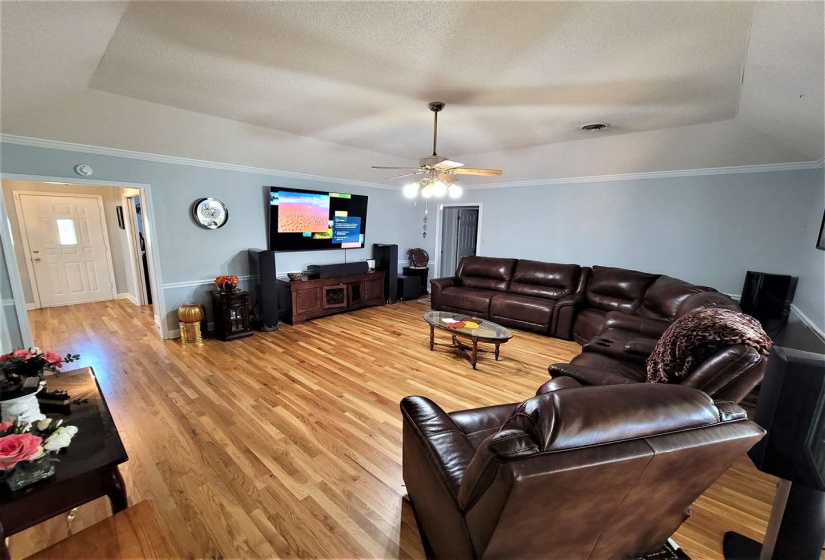 481 AUTUMN TRAIL CV, Collierville, Tennessee 38017, 4 Bedrooms Bedrooms, 7 Rooms Rooms,2 BathroomsBathrooms,Rental Properties,For Sale,AUTUMN TRAIL,10224501