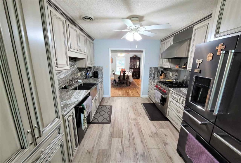 481 AUTUMN TRAIL CV, Collierville, Tennessee 38017, 4 Bedrooms Bedrooms, 7 Rooms Rooms,2 BathroomsBathrooms,Rental Properties,For Sale,AUTUMN TRAIL,10224501