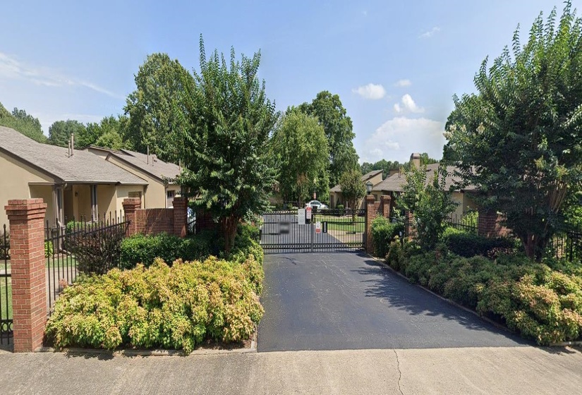 5033 SCHEIBLER RD, Memphis, Tennessee 38128, 2 Bedrooms Bedrooms, 5 Rooms Rooms,2 BathroomsBathrooms,Residential,For Sale,SCHEIBLER,10224498