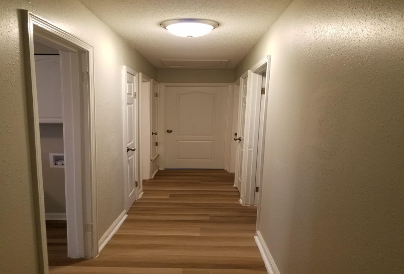 513 TONTO DR, Memphis, Tennessee 38109, 3 Bedrooms Bedrooms, 6 Rooms Rooms,1 BathroomBathrooms,Residential,For Sale,TONTO,10224505