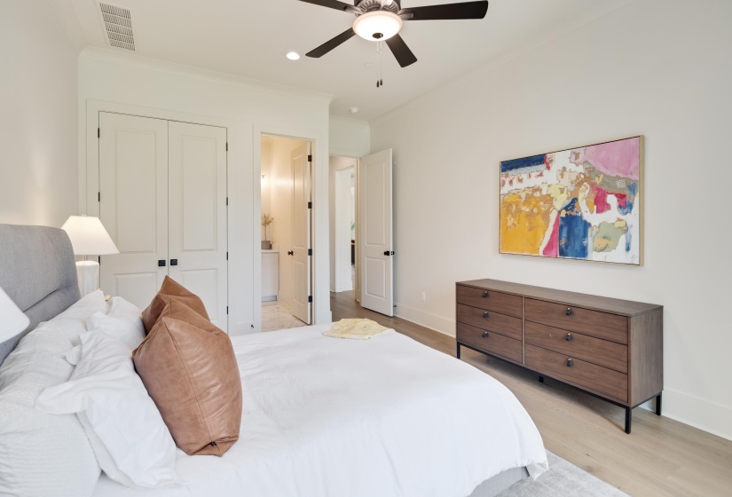 9121 CHEATHAM LN, Germantown, Tennessee 38138, 5 Bedrooms Bedrooms, 11 Rooms Rooms,4.1 BathroomsBathrooms,Residential,For Sale,CHEATHAM,10224508