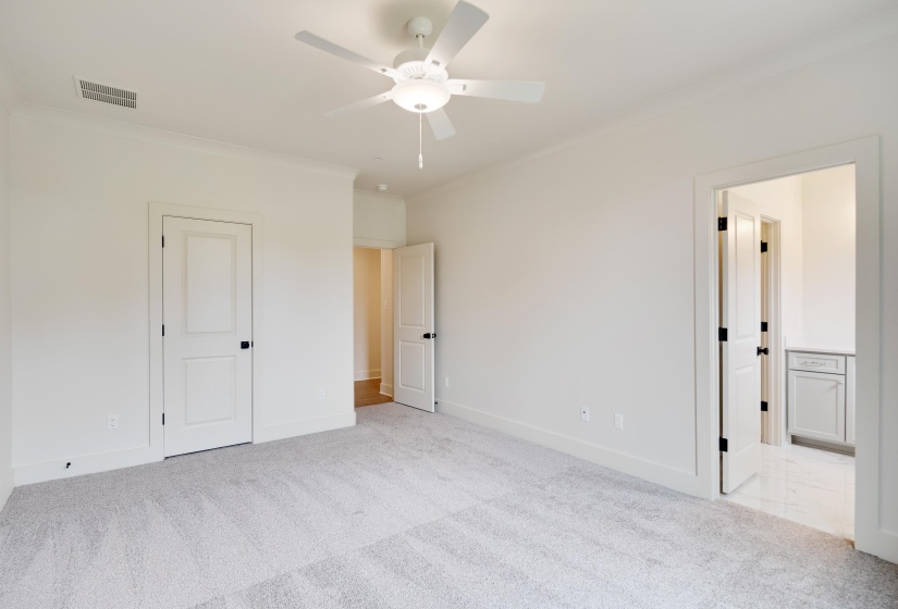 9121 CHEATHAM LN, Germantown, Tennessee 38138, 5 Bedrooms Bedrooms, 11 Rooms Rooms,4.1 BathroomsBathrooms,Residential,For Sale,CHEATHAM,10224508