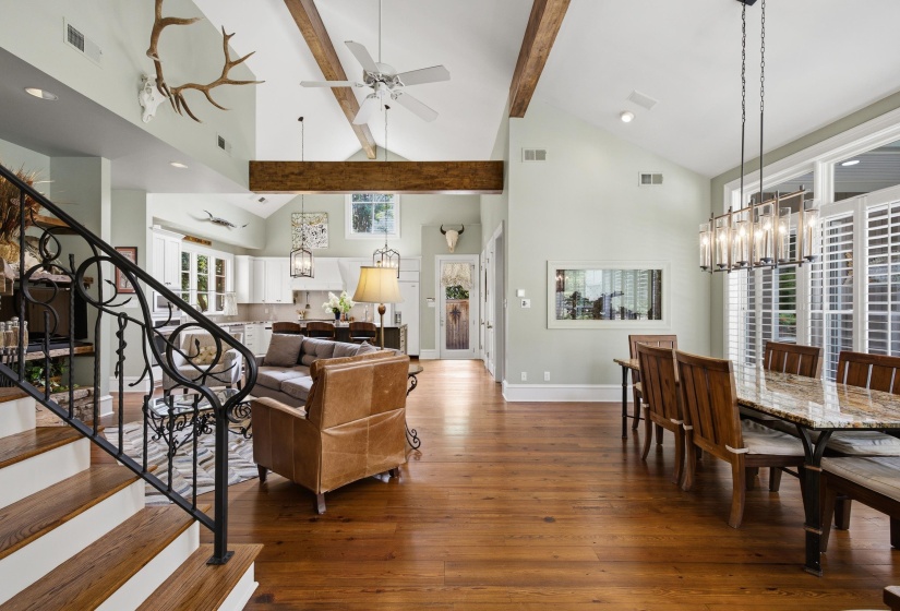3595 GALLOWAY DR, Memphis, Tennessee 38111, 4 Bedrooms Bedrooms, 10 Rooms Rooms,5 BathroomsBathrooms,Residential,For Sale,GALLOWAY,10224511