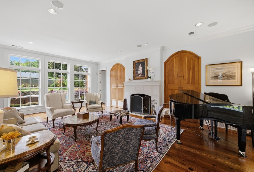 3595 GALLOWAY DR, Memphis, Tennessee 38111, 4 Bedrooms Bedrooms, 10 Rooms Rooms,5 BathroomsBathrooms,Residential,For Sale,GALLOWAY,10224511
