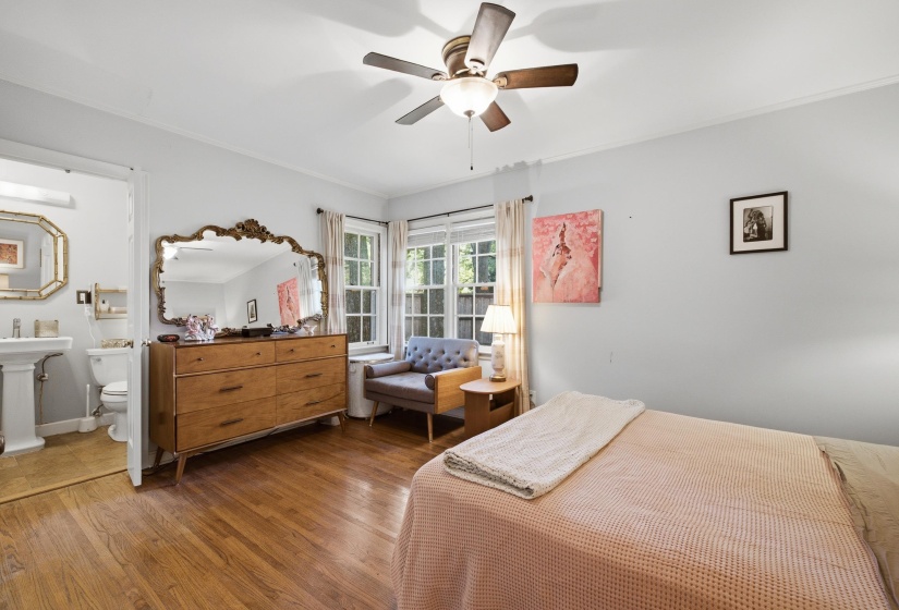 53 WALNUT GROVE CIR, Memphis, Tennessee 38117, 3 Bedrooms Bedrooms, 7 Rooms Rooms,2 BathroomsBathrooms,Residential,For Sale,WALNUT GROVE,10224525