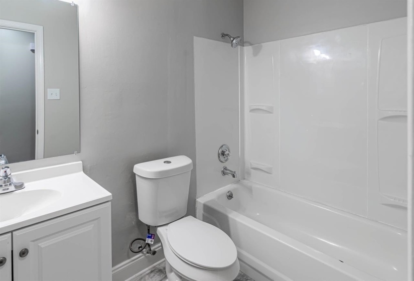 512 VERLINGTON CV, Collierville, Tennessee 38017, 4 Bedrooms Bedrooms, 6 Rooms Rooms,2 BathroomsBathrooms,Residential,For Sale,VERLINGTON,10224530