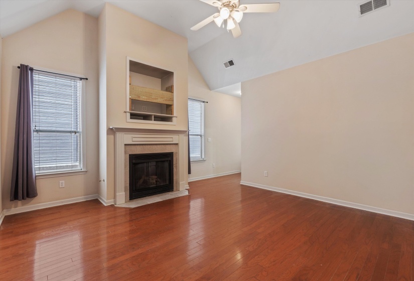 1425 ISLAND TOWN DR, Memphis, Tennessee 38103, 2 Bedrooms Bedrooms, 6 Rooms Rooms,2 BathroomsBathrooms,Rental Properties,For Sale,ISLAND TOWN,10224549