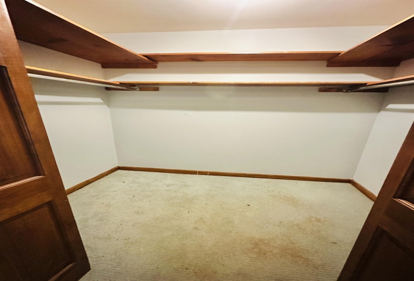111 GREER ST, Memphis, Tennessee 38111, 3 Bedroom Bedrooms, 8 Room Rooms,2 BathroomBathrooms,Residential,For Sale,GREER,0,10221335
