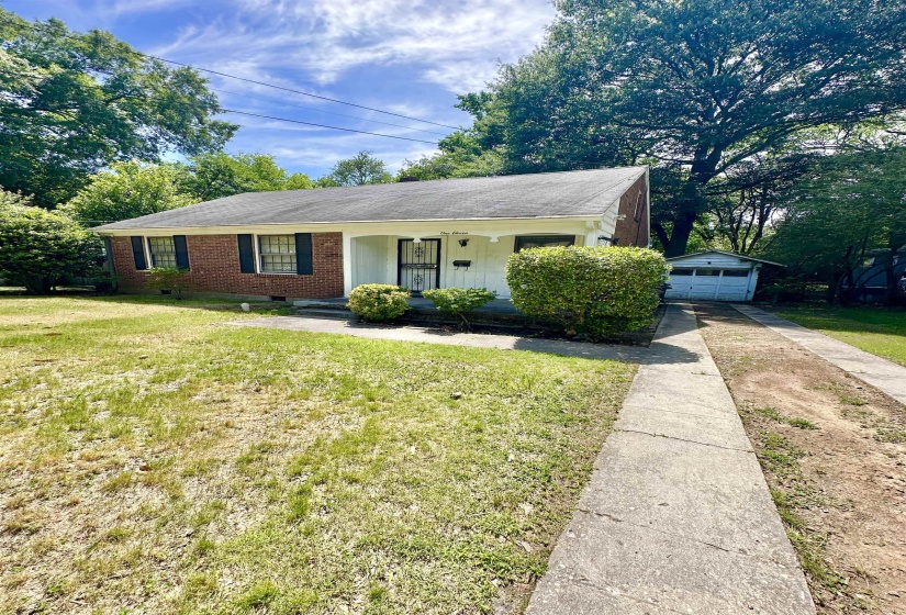 111 GREER ST, Memphis, Tennessee 38111, 3 Bedroom Bedrooms, 8 Room Rooms,2 BathroomBathrooms,Residential,For Sale,GREER,0,10221335